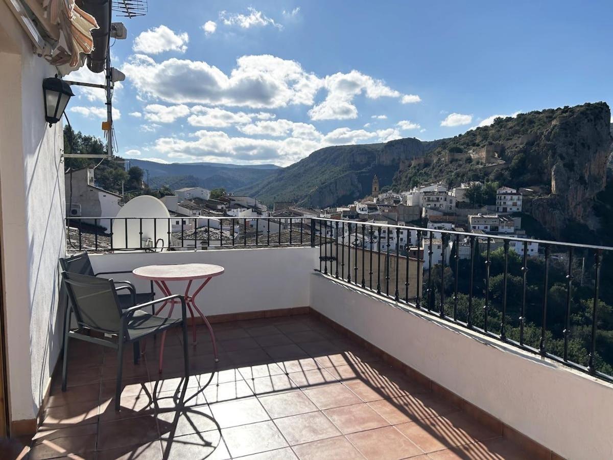 Apartamentos La Muela - Chulilla Bagian luar foto